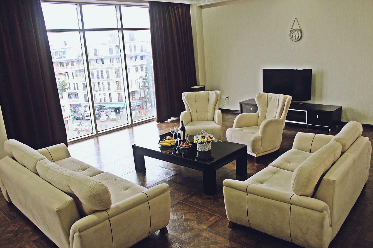 Mardi Plaza Hotel Batumi Exterior foto
