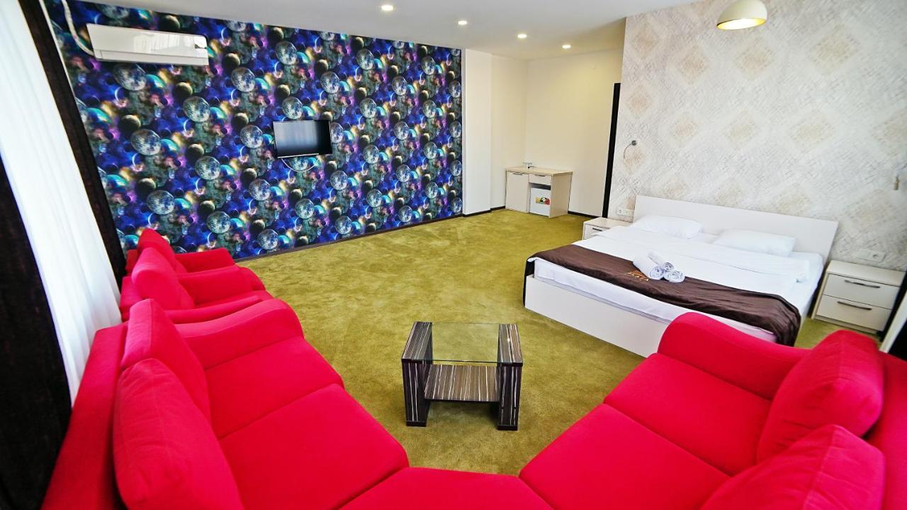 Mardi Plaza Hotel Batumi Exterior foto