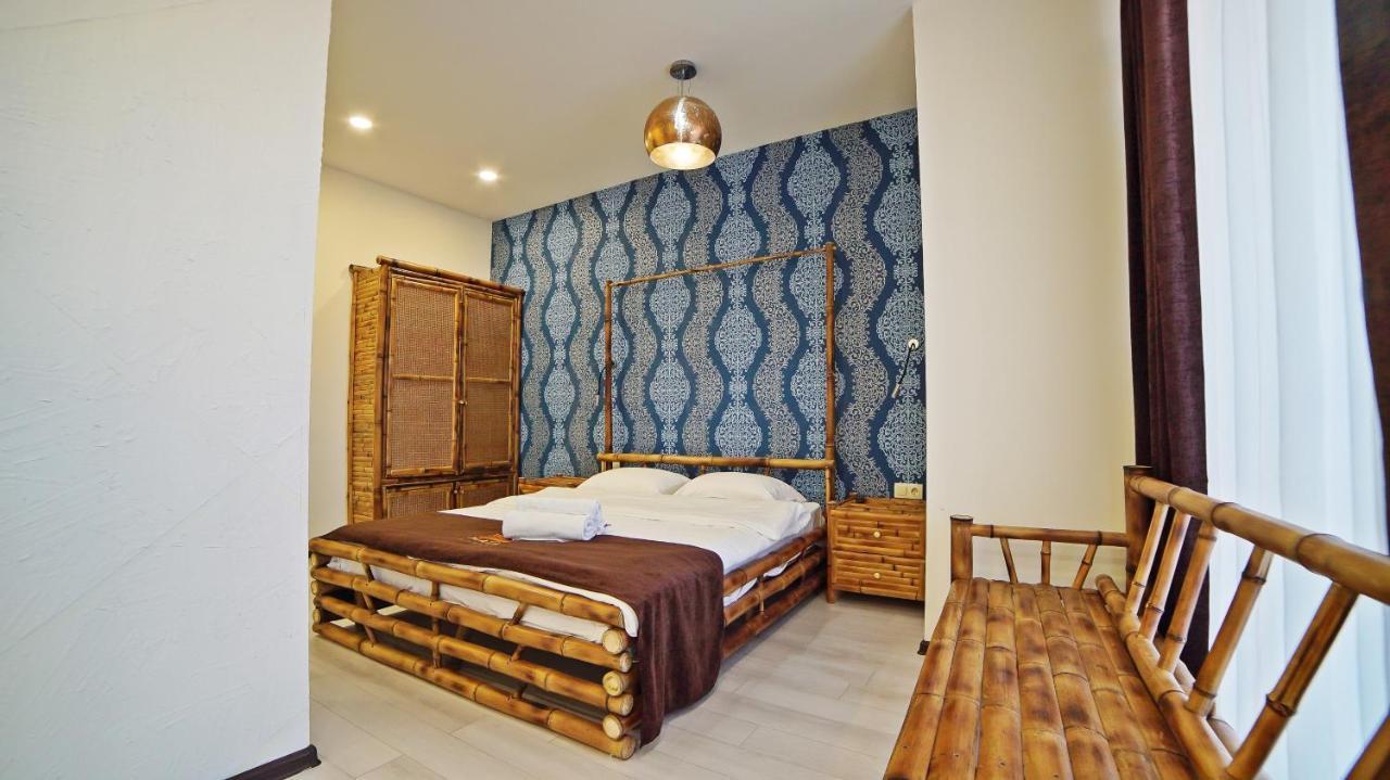 Mardi Plaza Hotel Batumi Exterior foto