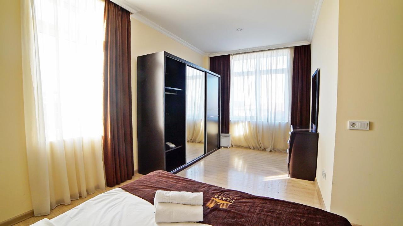 Mardi Plaza Hotel Batumi Exterior foto